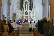 Beauftragung zu Lektorat und Akolythat in St. Marien, Volkmarsen (Foto: Karl-Franz Thiede)